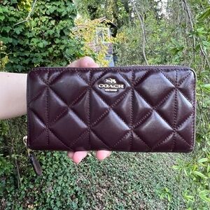COACH Wallet Quilted Leather Oxblood w Gold Hardware F55672 AUTHENTIC